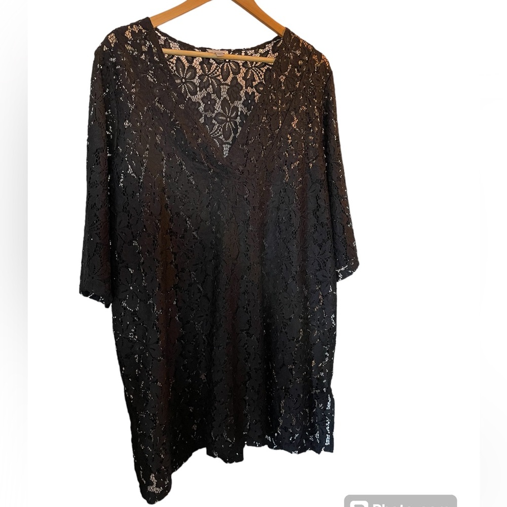 AVENUE Plus Size Black Lace Cover Up - Size 18/20 - Picture 2 of 12